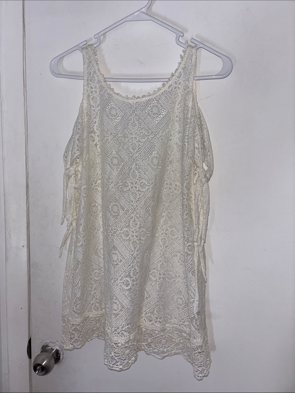 Free People Cream Lace Sleeveless Tunic